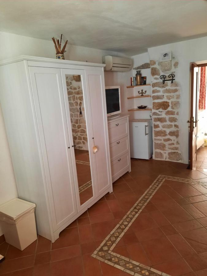 Room Ivana Rab Town Zewnętrze zdjęcie